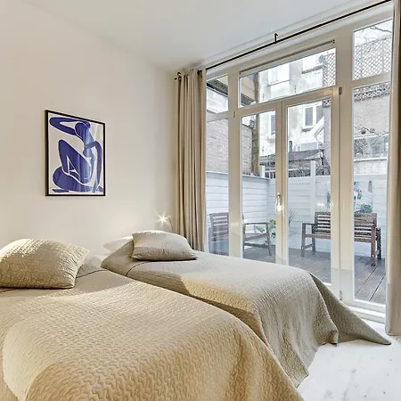 Apartment Hideaway Apartment *